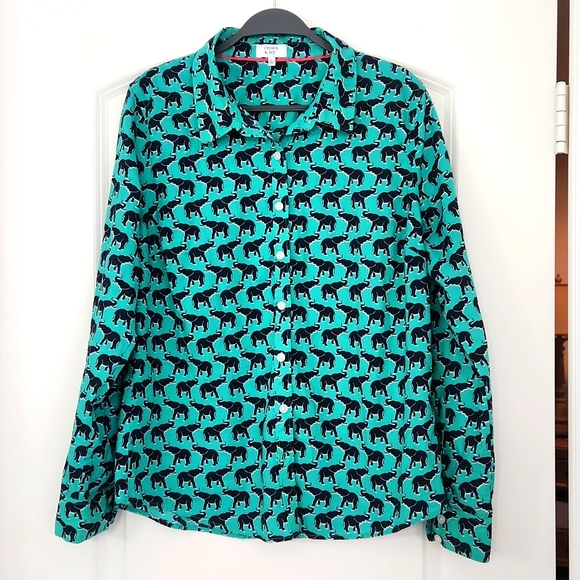 crown & ivy Tops - Adorable Crown & Ivy green/blue elephant print blouse. Very good condition!